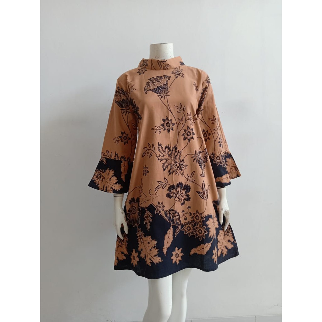 Tunik Sri Dewi | Dress Batik Halus Lawasan