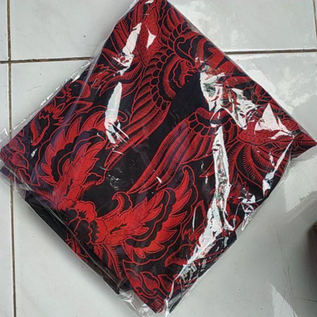 Batik Solo Kemeja Batik Pendek Peksi Maroon Raden Batiksoloamanah 135.000