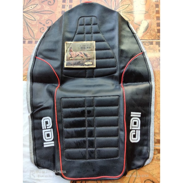 sarung cover kulit jok Suzuki rc rc80 fullpress Lis merah
