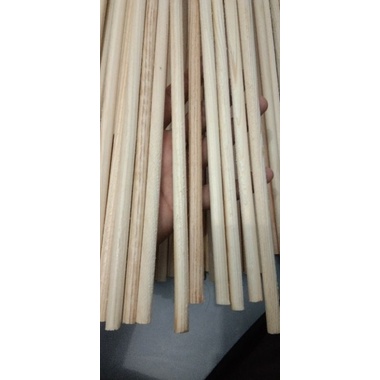 Shaft White Spruce / Pinus Impor No Sortir