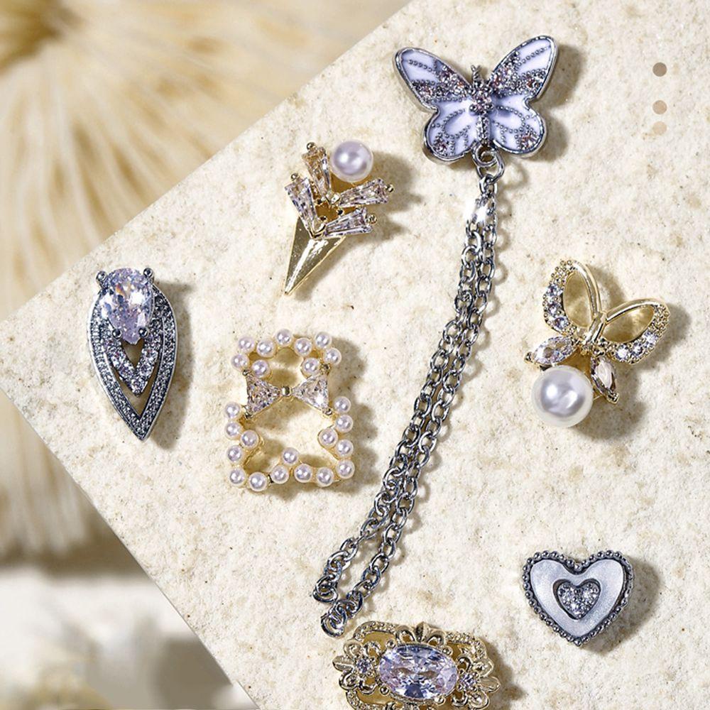 AUGUSTINA Agustin 3D Dekorasi Nail Art Cinta Hati Mewah Wanita Manicure Aksesori Salon Hiasan Kuku Nail Rhinestones