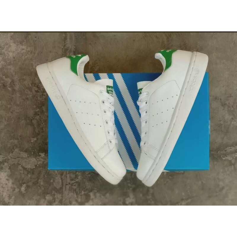 sepatu stan mith/sepatu running/sneakers/branded/premium/ sepatu import/stan mith terbaru terlaris