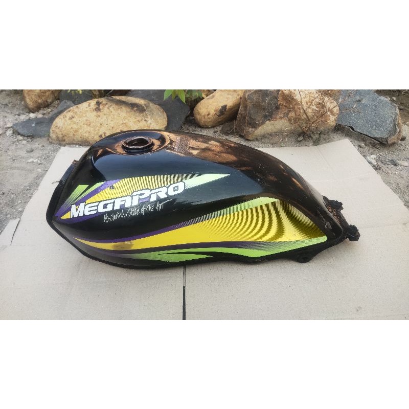 Tanki tangki Megapro mp lama tewel hiu original copotan motor mulus tidak bocor