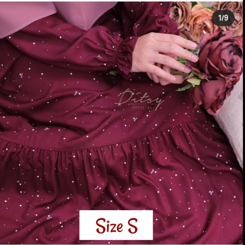 DITSY JULI 2022 // PUNTO MAROON S