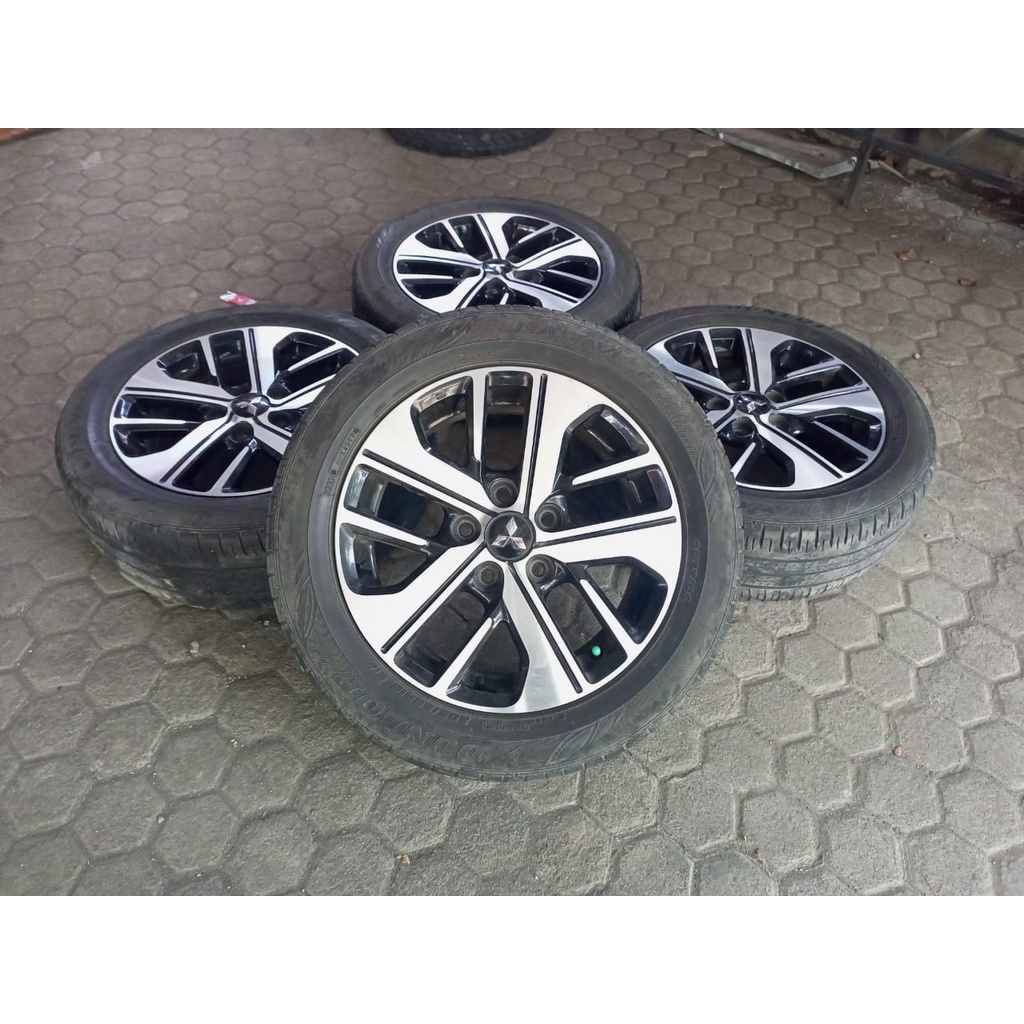 Velg Mobil Bekas Xpander Oem Ring 16 Pcd 5x114 + Ban Dunlop 205/55 R16 Buat Ertiga Luxio Granmax