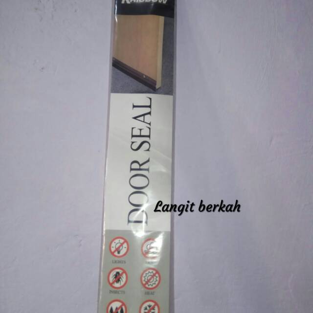 Doorbottom krisbow , pelindung bawah pintu , celah bawah pintu dari debu dan binatang kecil