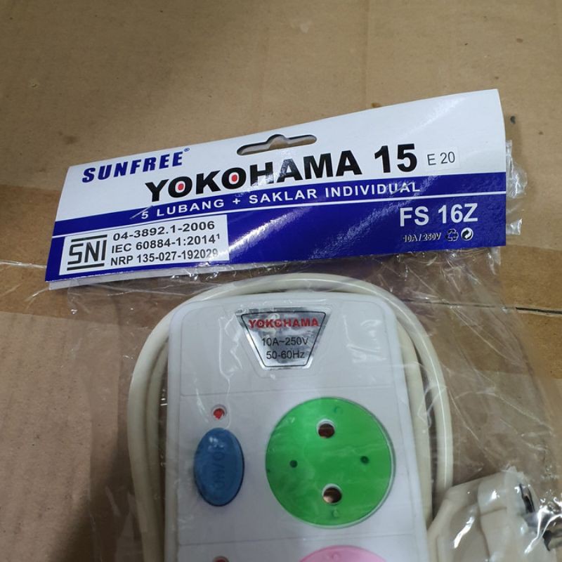 Terminal/Colokan listrik Stop Kontak Sunfree Yokohama 15 5 Lobang 1.8 Meter SNI