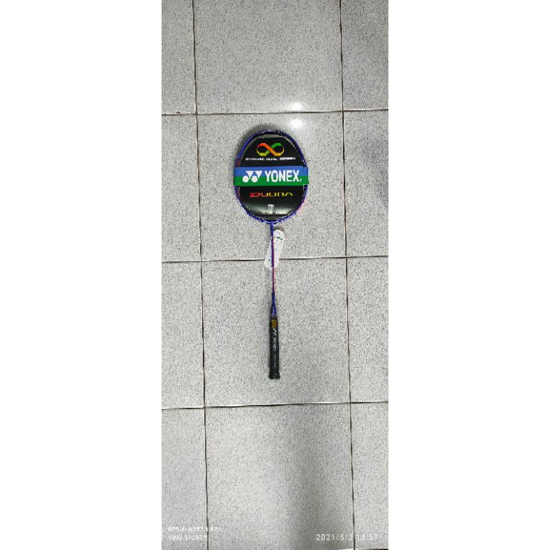Raket Badminton Yonex Duora 10