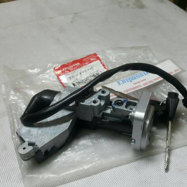 S.A PART-Laris Kunci Kontak Set Assy Honda Supra X 125 Helm In Honda 35010-Kyz-710 Berkualitas