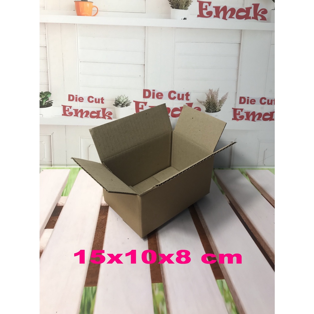 

KARDUS | BOX | UK. 15 x 10 x 8 cm / KARTON PACKING POLOS BARU ST