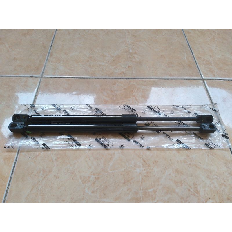 SHOCK BAGASI SHOCKBREAKER BAGASI BELAKANG R/L ORIJINAL DATSUN GO