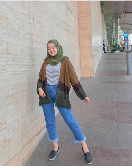 Kardigan Cameroon trhee tone cardy rajut-2