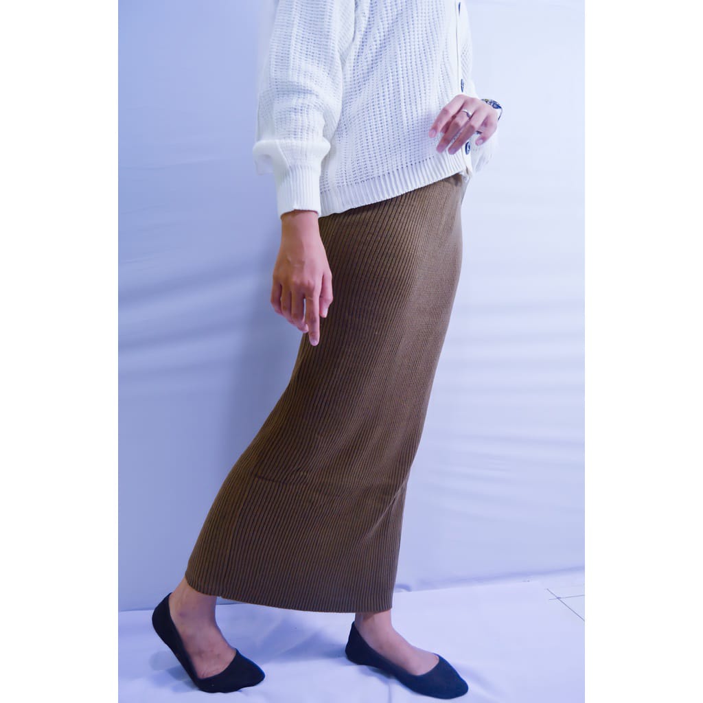 Celana Kulot Rayon Crincle Crinkle Airflow Panjang Wanita Premium Highwaist Loose Cullote Pants Homewear Jumbo Terbaru Kekinian-ROK RAJUT MOCCA