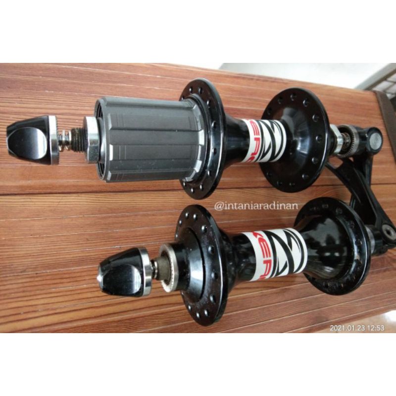 Hub FreeHub Hole 20, 24, 28 Bearing Alloy