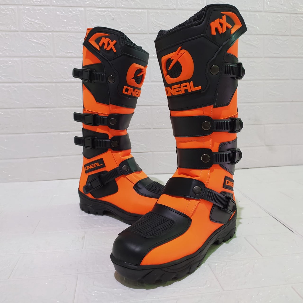 sepatu trail cross adventure logo 3D kualitas premium bots safety terlaris ORANGE