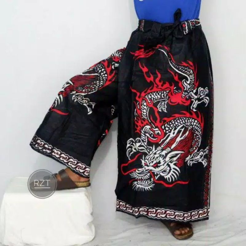 CELANA SARUNG / SARUNG CELANA BATIK / SARUNG CELANA MOTIF WAYANG GUNUNGAN SARUNG CELANA TRADISIONAL