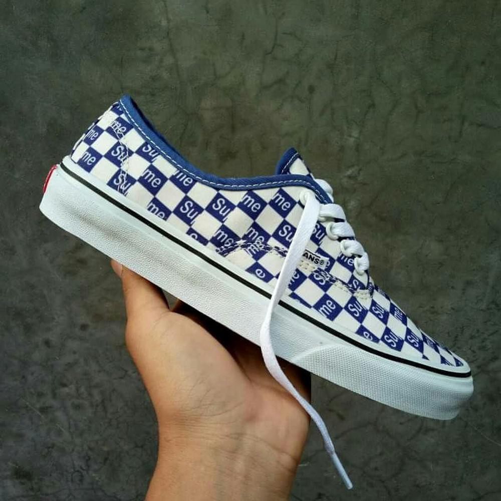 vans authentic blue checkerboard