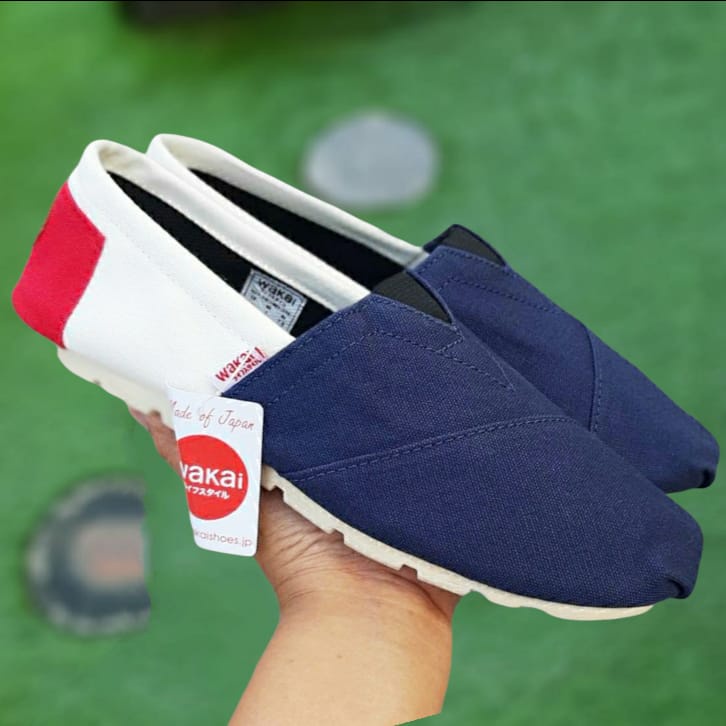 DISKON - SEPATU WAKAI SLIP ON PRIA WANITA SIMPLE SANTAI TERMURAH