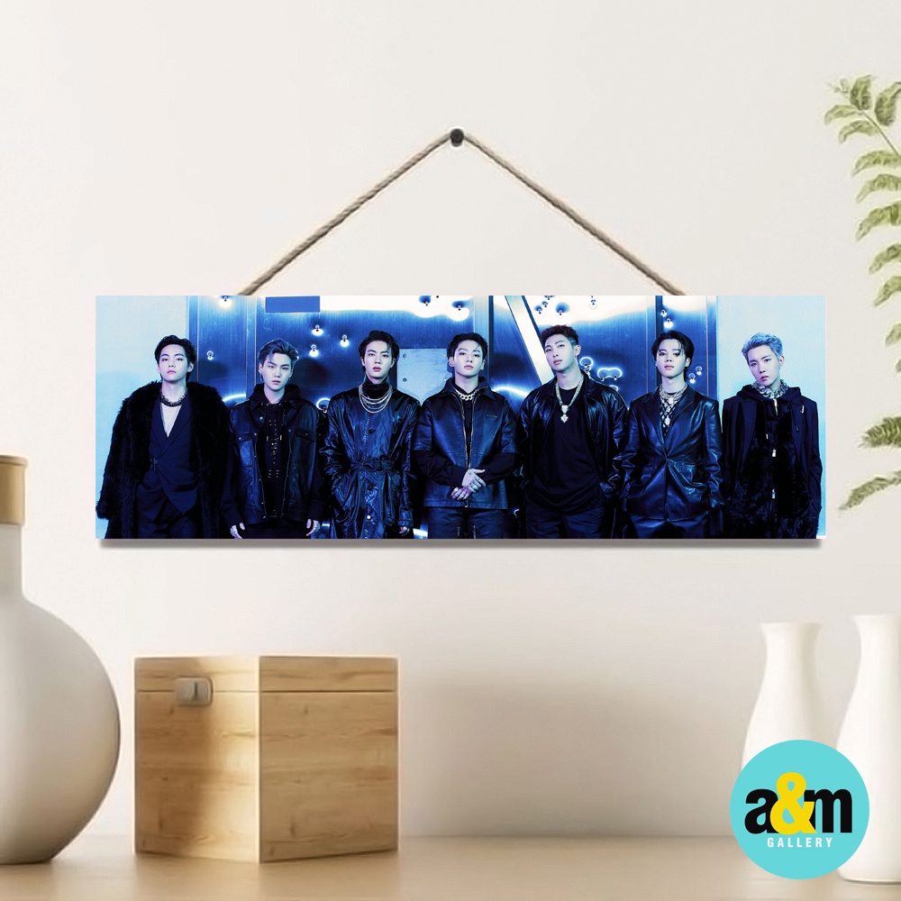 Poster Kayu BTS Ukuran 10 x 30 cm I Hiasan Dinding Dekorasi Kamar I Poster Kayu K-POP Dekorasi Kamar - A&amp;M