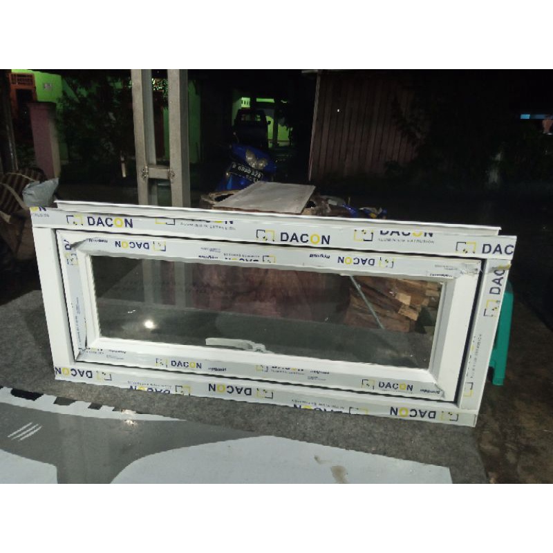 Kusen jendela alumunium kaca 40x60 lengkap tinggal pasang-1