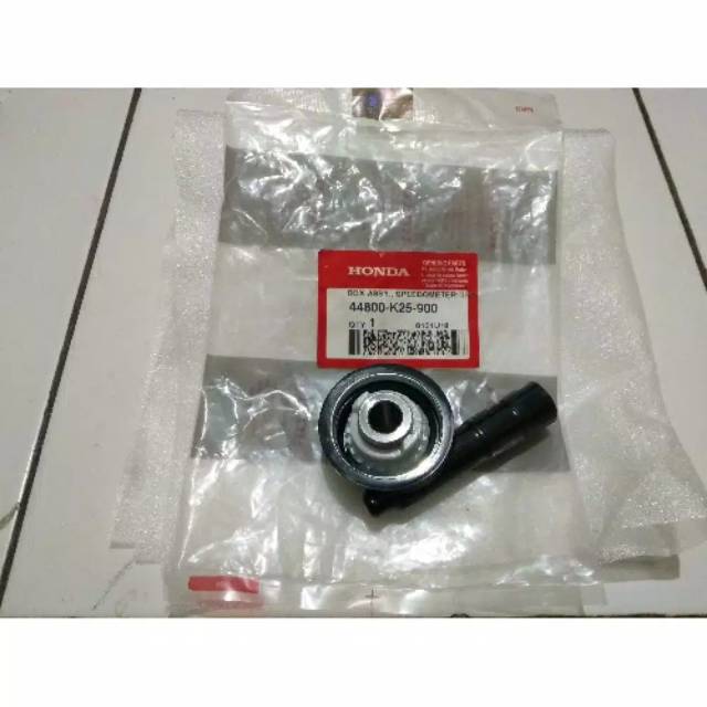 KDM_24 GEAR BOX BOX ASSY SPEEDOMETER ASSY BEAT FI SCOOPY FI VARIO FI