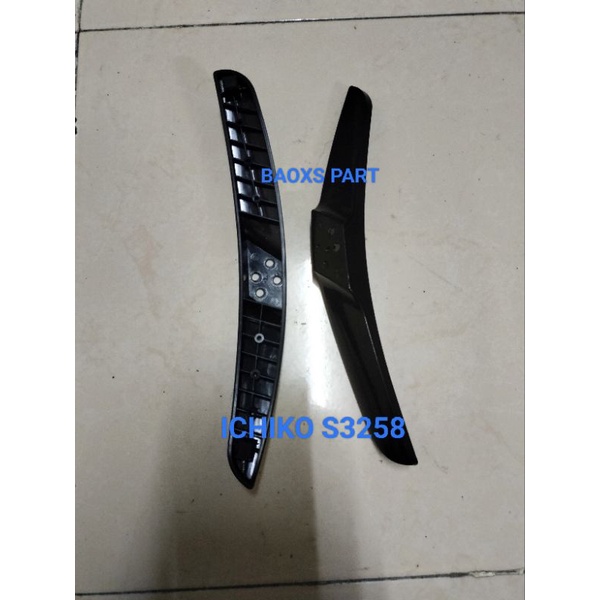 stand dudukan kaki tv led ichiko s3258
