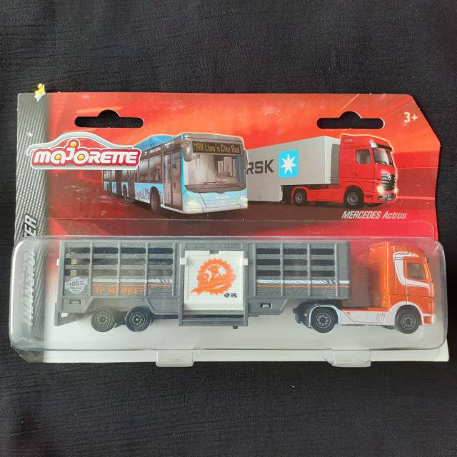 Diecast Majorette Transporter Truck Mercedes Actros Cattle TP market