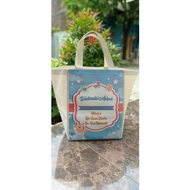 

goodie bag tas aqiqah/tas printing -AWET-BERMANFAAT(20×20×30)