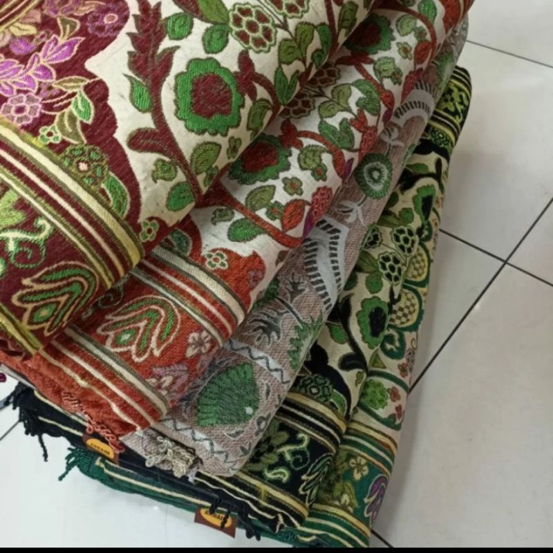 SAJADAH BUSA TEBAL 5CM EMPUK NYAMAN UNTUK SUJUD /SHOLAT