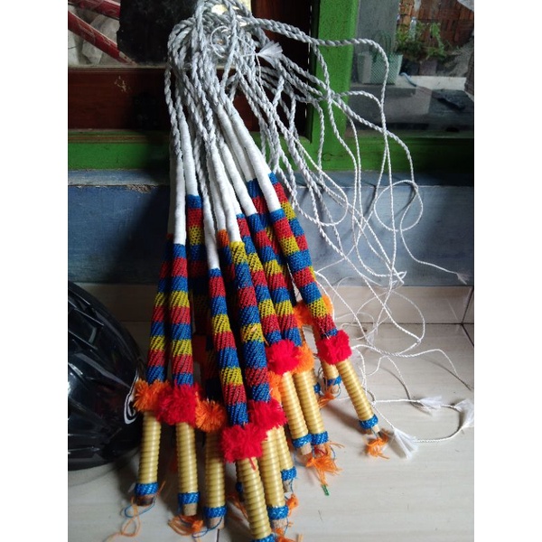 pecut jaranan rotan senar