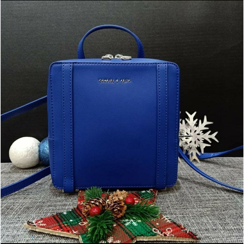 Sale Charles and Keith CK2-0797 bag ori