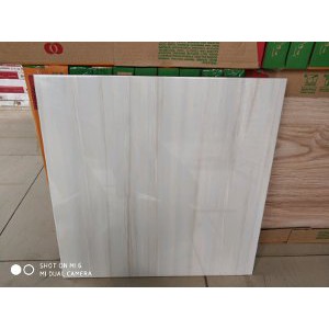 Dijual keramik  50x50 Perlino Bianco atau crema kualitas  