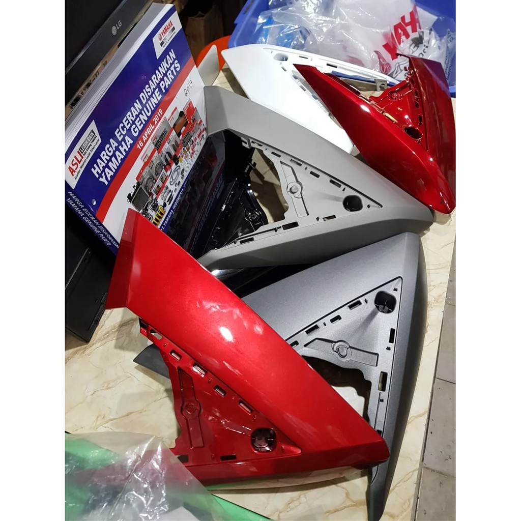 Sayap Depan Dpn Mole Kiri Atau Kanan Mio Soul Gt 125 Asli Ori Yamaha Shopee Indonesia