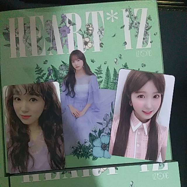 Album Iz*one izone Heart*iz Violeta FULLSET Sleeve Yuri PC Nako & Hitomi  + POSTER wonyoung / sakura