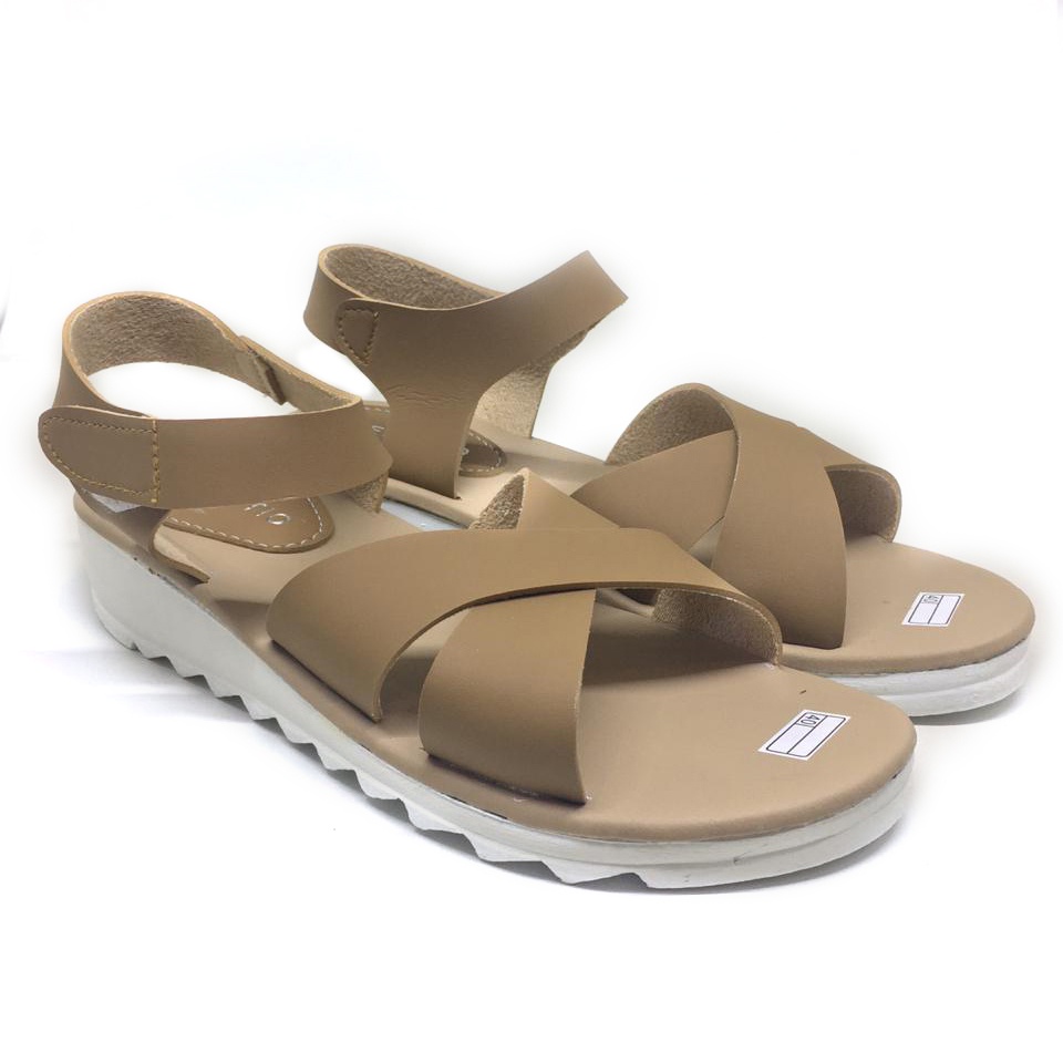 SANDAL WANITA TALI L SILANG 05