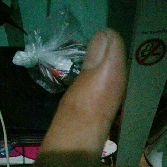 Karet Siku 4cmx4cm Meja Kursi Interior Ranjang Tempat Tidur Teknik