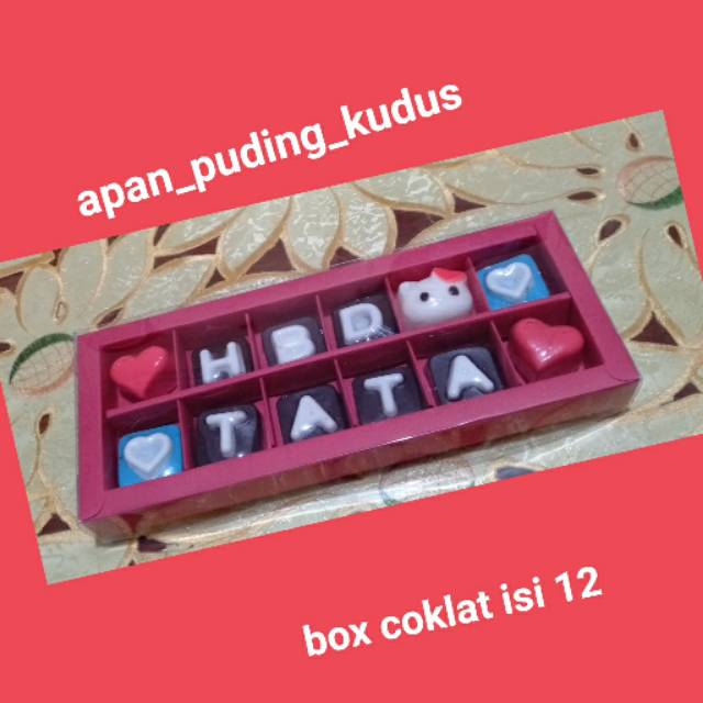 

Coklat sovenir 12 sekat