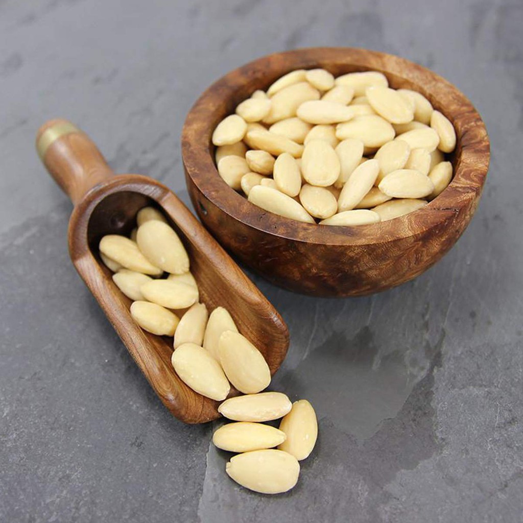 

ORGANIC ALMOND NUT SKINLESS (KACANG ALMOND TANPA KULIT) | 1 Kg