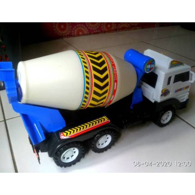 MAINAN ANAK MOBIL TRUK MOLEN BESAR