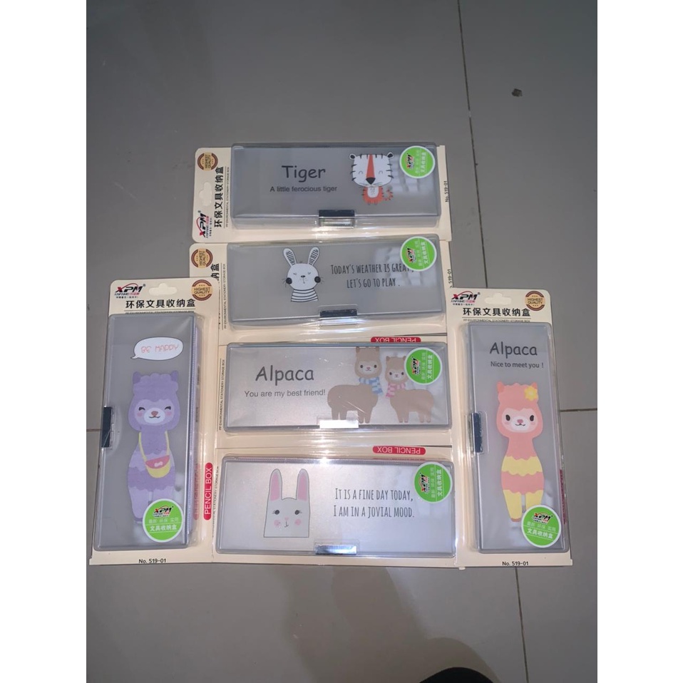 

Tempat Pensil Magnet karakter XPM-519-01