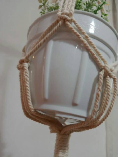 READY STOK) macrame pot gantung / macrame plant hanger (POT 012)