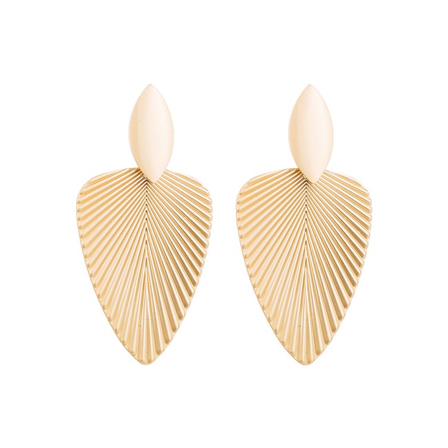 LRC Anting Tusuk Fashion Gold Leaf Metal Earrings D55186