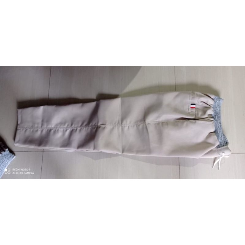 Celana Pria Slimfit Panjang Chino Kerja Harian Hitan Mocca Abu Crem  CELANA CINO Panjang Pria  Slimfit KERJAHARIAN Santai Casual Formal Celana Panjang Pria Celana Panjang Celana Cinos Panjang Celana Cinos Panjang Pria Original