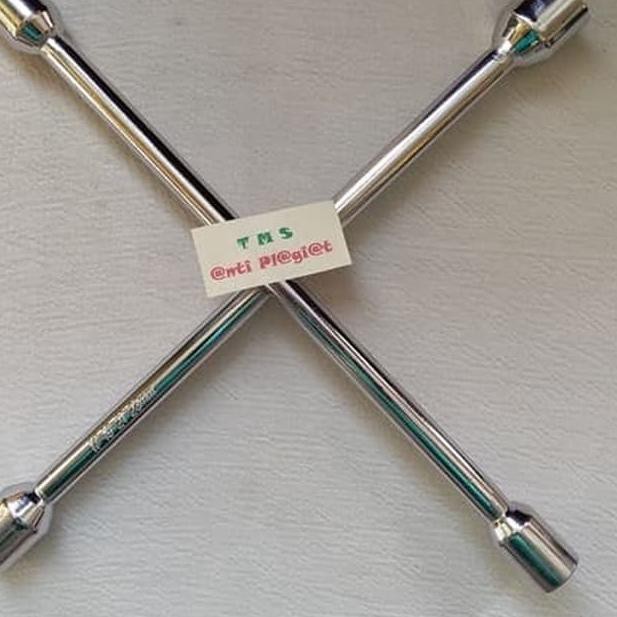 Kunci Palang Roda Mobil