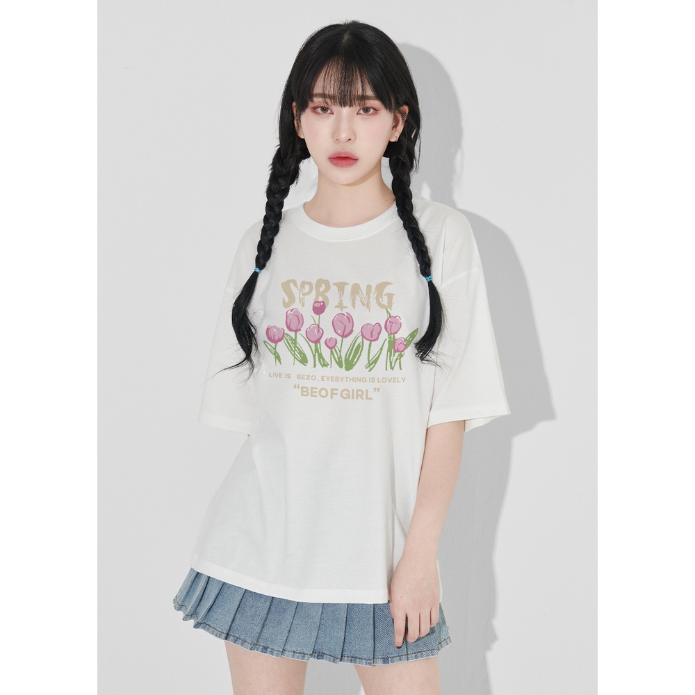 Graphic Tee Oversize Kaos Lengan Pendek Korean Style Baju Wanita Hitam Printed T-shirt