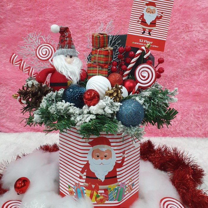 

Paket dekorasi hampers natal christmas parcel 24