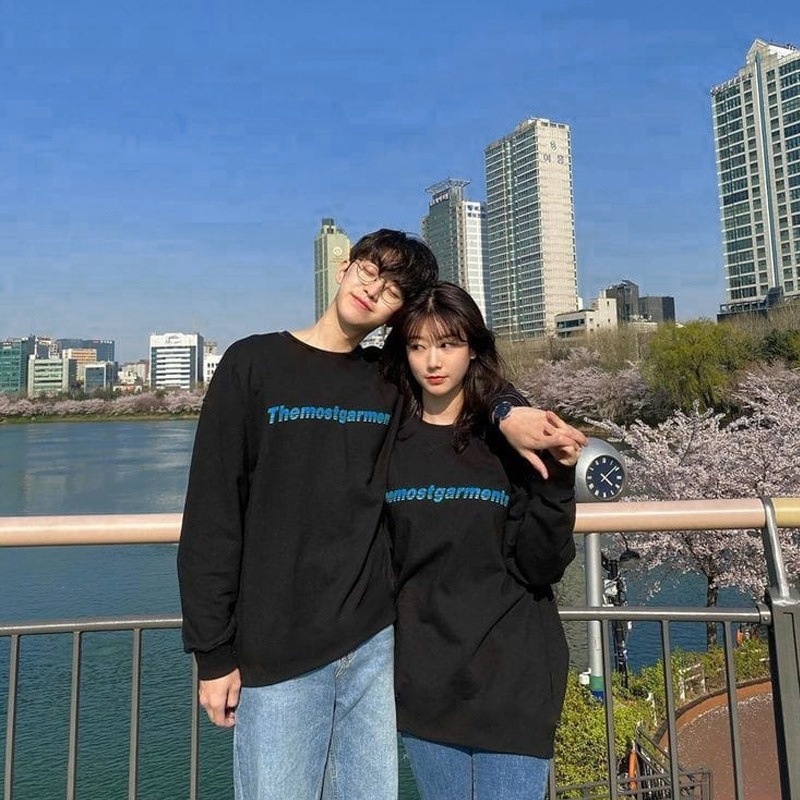 MYSTIQUE.ID-SWEATER COUPLE THEMOSTGARMENTS LUCU DAN AESTHETIC