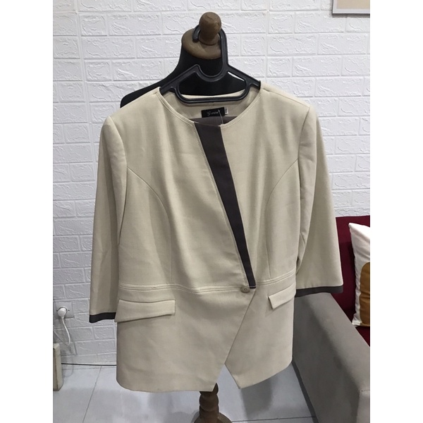 SALE CUCI GIDANG  SETELAN BLAZER/Baju kantor merk GIANINA