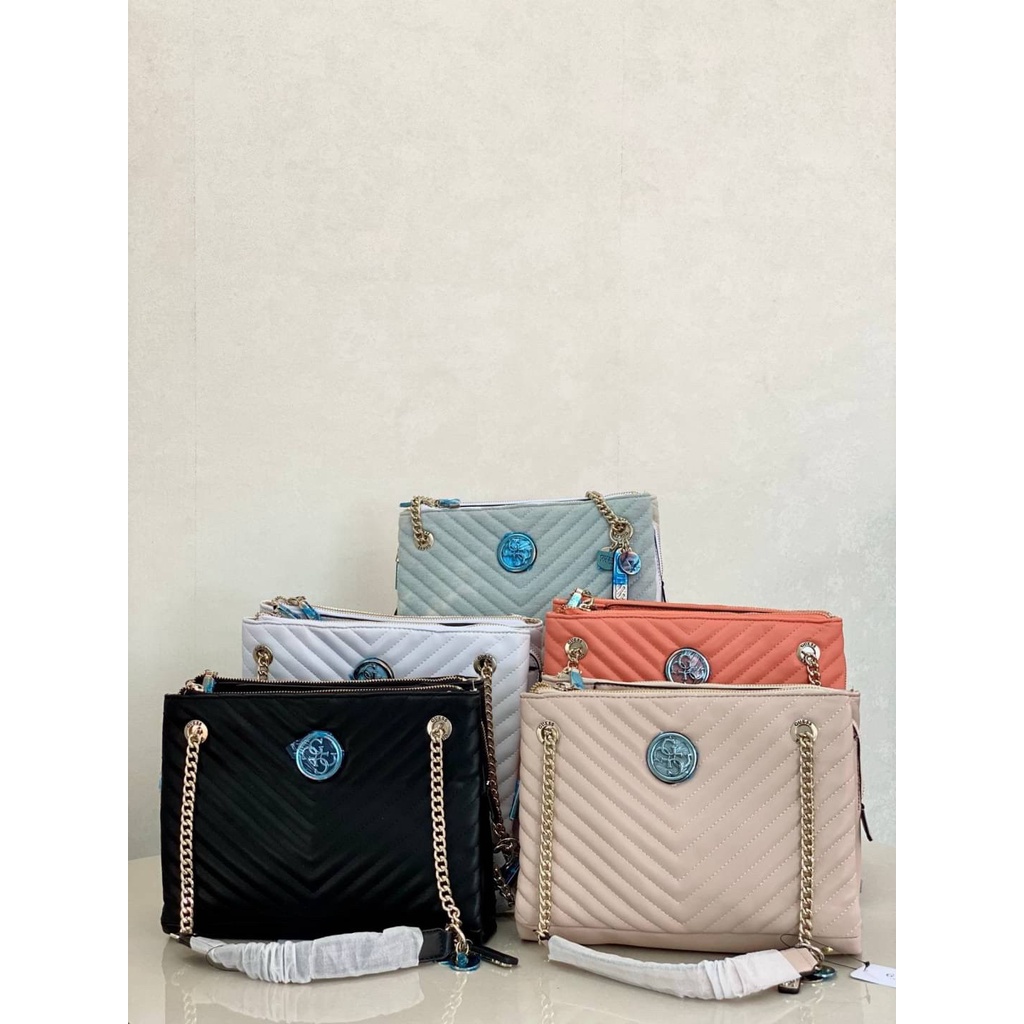 Shoulder Bag Wanita GUESS