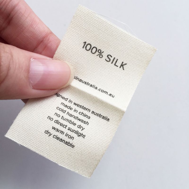 

Label Baju / Label Hijab / Label Woven Damask Subtitute